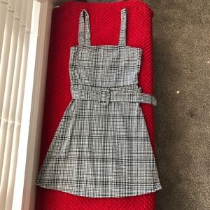 Forever 21 Houndstooth Pinafore Mini Dress